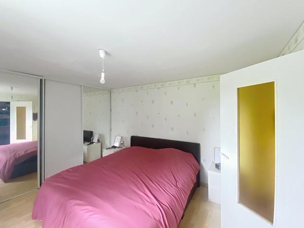 Pavillon 112 m², de 1982, 4 chs, terrain 969 m², Cerisy Belle Etoile