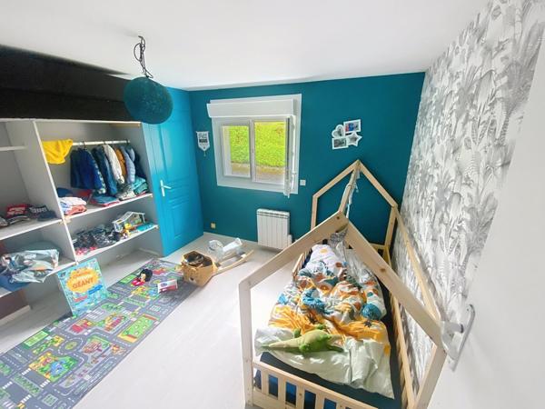 Pavillon 112 m², de 1982, 4 chs, terrain 969 m², Cerisy Belle Etoile