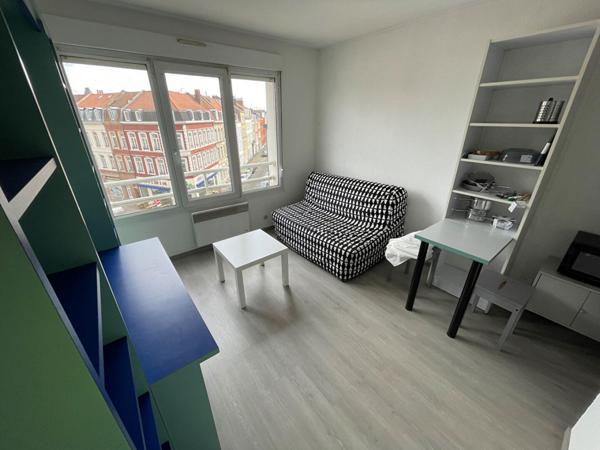A LOUER : T1 à LILLE • • 460 € CC • Réf. 2929343