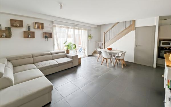 Maison à vendre    4 pièces • 71 m2 Béziers