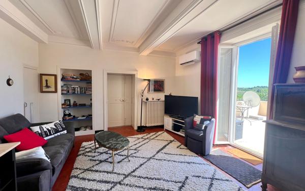 Maison à vendre    9 pièces •  Roujan