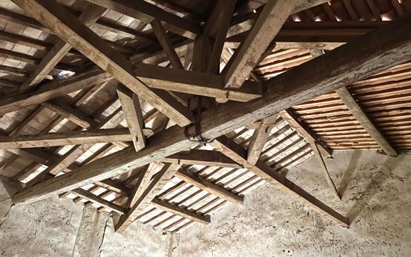 Maison à vendre    9 pièces •  Roujan