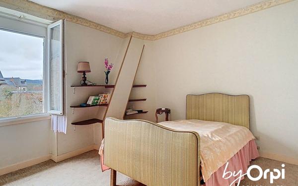Maison à vendre    5 pièces • 90,41 m2 Pionsat