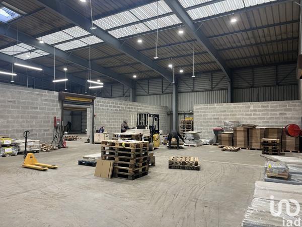 Boutique/Local commercial à vendre 3 150 m² Échiré