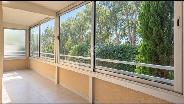 Appartement Hyères - T4 - 80 m2 - Stationnement - Cave