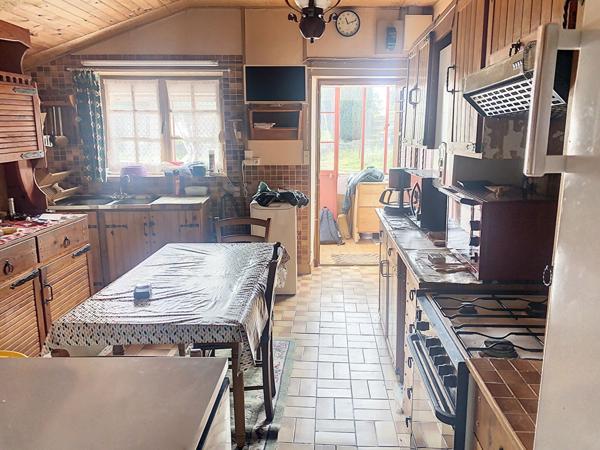 LONGERE A VENDRE CLEGUER