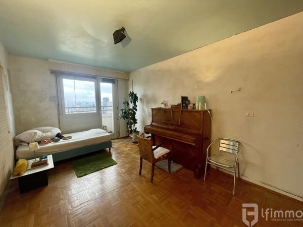 Attique inspirant au coeur du centre-ville