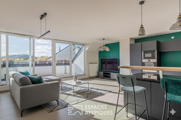 Dernier étage contemporain et sa terrasse