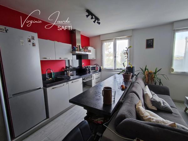 Appartement T2, 49 m2 avec garage et cave