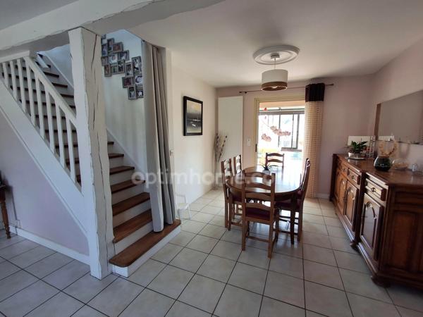 MAISON TRADITIONNELLE 3 CHAMBRES SOUS SOL TOTAL