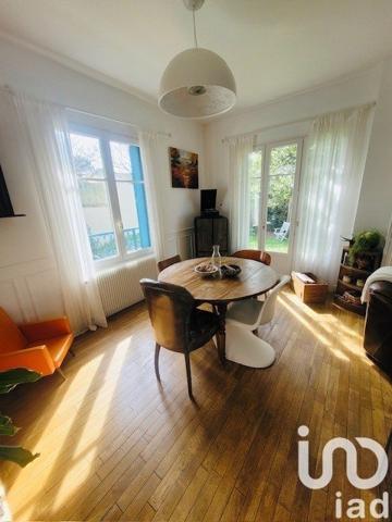 Maison traditionnelle 8 pièces de 139 m² à Taverny (95150)