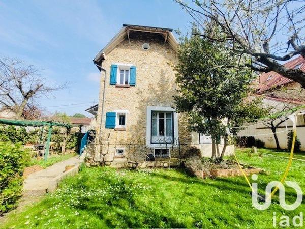 Maison traditionnelle 8 pièces de 139 m² à Taverny (95150)