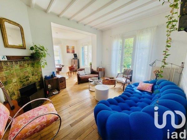 Maison traditionnelle 8 pièces de 139 m² à Taverny (95150)