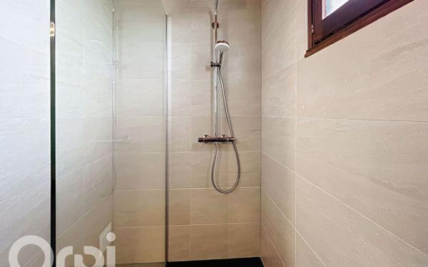 Maison à vendre    4 pièces • 87,56 m2 Valleiry