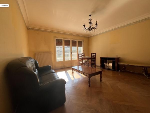 Appartement à vendre |  Bron |  4 pièces | 87 m²