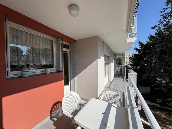 Appartement à vendre |  Bron |  4 pièces | 87 m²