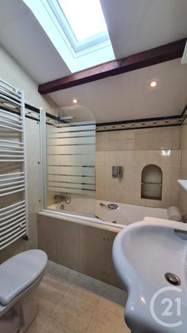 Maison à vendre  5 pièces - 83,68 m 2   SARLAT LA CANEDA  - 24