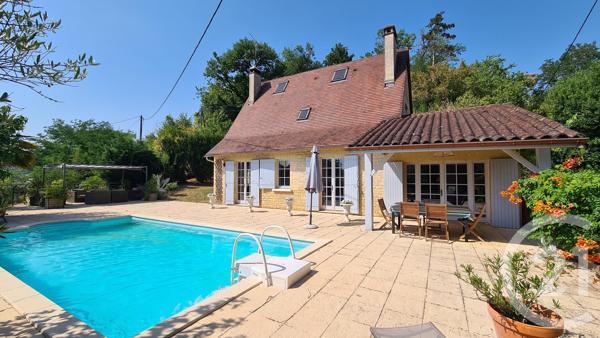 Maison à vendre  5 pièces - 83,68 m 2   SARLAT LA CANEDA  - 24