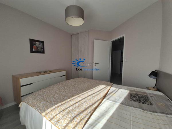 MAISON PLAIN-PIED 3 CHAMBRES GARAGE JARDIN PARKING  La jarrie