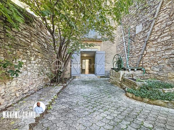 Immeuble mixte de 330 m²