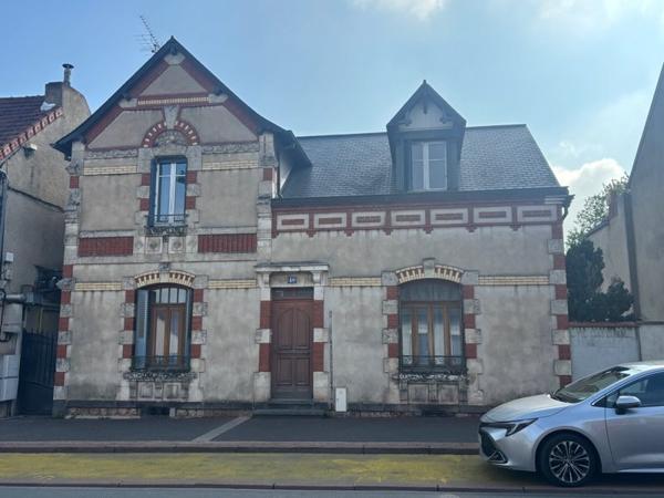 Maison à vendre |  Commentry |  5 pièces | 133 m²
