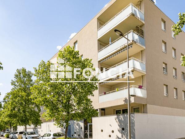 Location Appartement 3 pièces 60 m² - ALYSEE Saint Martin D Heres 38400