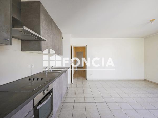 Location Appartement 3 pièces 60 m² - ALYSEE Saint Martin D Heres 38400