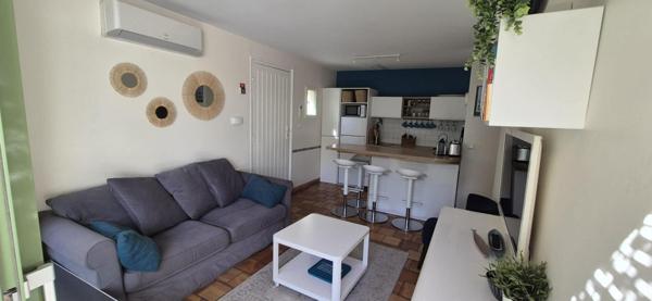 Mazet dans résidence de vacances à St Remy de Provence