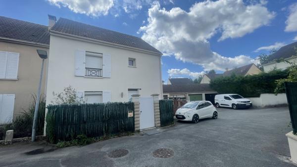 Location Maison101 m² - 5 Pièces - VILLENEUVE ST GEORGES (94190)