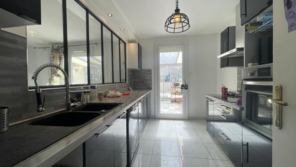 Location Maison101 m² - 5 Pièces - VILLENEUVE ST GEORGES (94190)