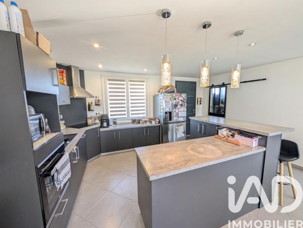 Maison à vendre 6 pièces 140 m² Montmorillon