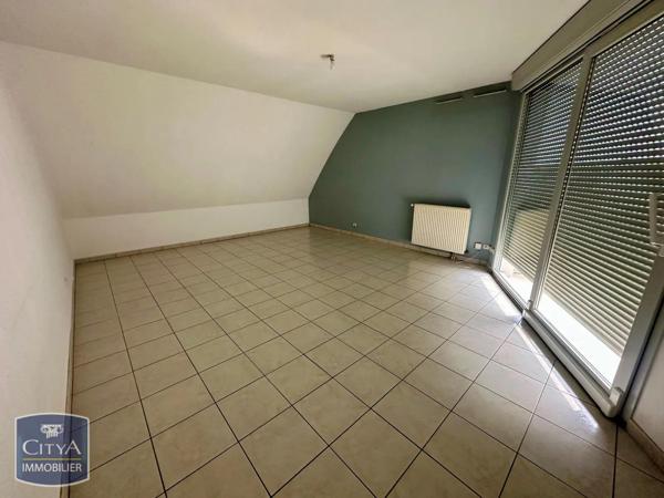 Appartement à louer 3 pièces 66m² Longvic (21600)