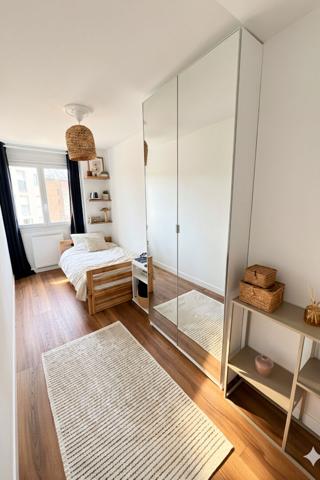 Canclaux ,Appartement type 3 coup coeur place catinat. Balcon, parking et cave., Nantes 44100