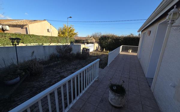 Maison à louer    4 pièces • 90 m2 Péret