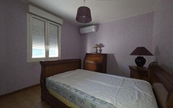 Maison à louer    4 pièces • 90 m2 Péret