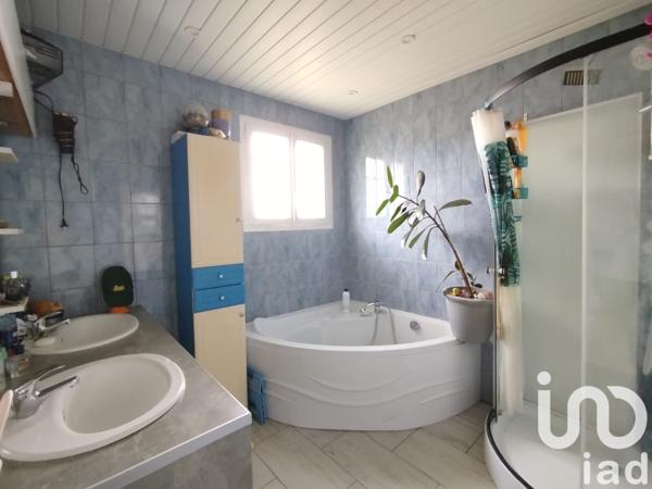 Maison à vendre 5 pièces 99 m² Saint-Aubin-sur-Gaillon