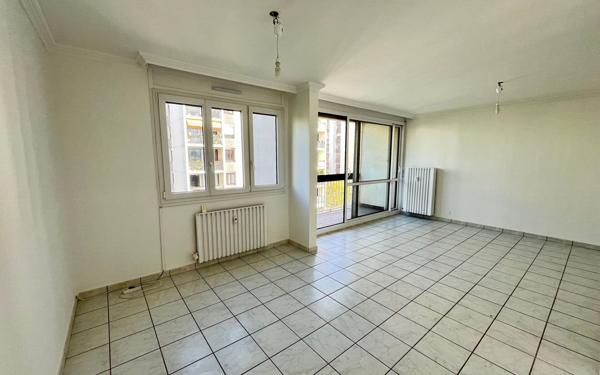 Appartement à vendre    4 pièces • 72,18 m2 Saint-Genis-Laval