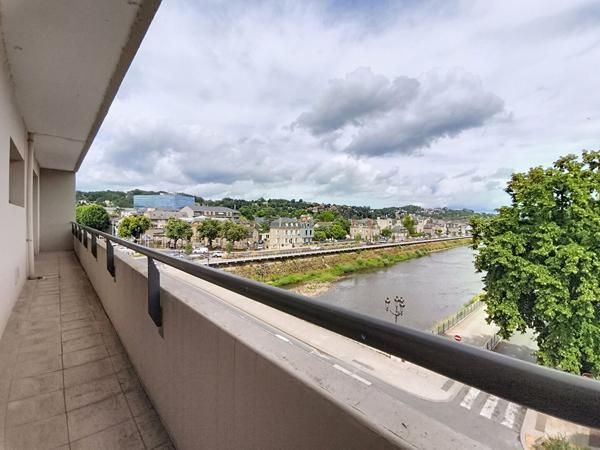 Appartement à vendre à Brive Quartier Pont Cardinal - 3 chambres - 1 place de stationnement - 1 cave - 3 balcons