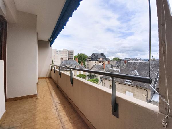 Appartement à vendre à Brive Quartier Pont Cardinal - 3 chambres - 1 place de stationnement - 1 cave - 3 balcons