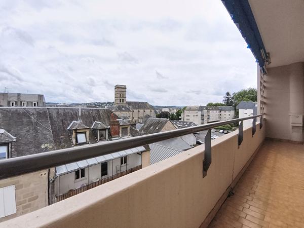 Appartement à vendre à Brive Quartier Pont Cardinal - 3 chambres - 1 place de stationnement - 1 cave - 3 balcons