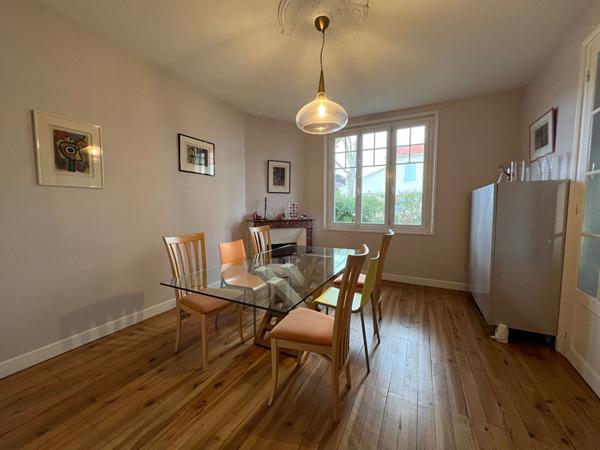 A vendre Maison Mont De Marsan 4 chambres 1 bureau, combles aménageables, garage