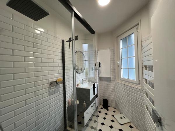 A vendre Maison Mont De Marsan 4 chambres 1 bureau, combles aménageables, garage