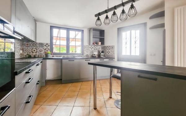 Maison à vendre    5 pièces • 145 m2 Athis-Mons