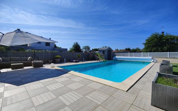 Maison à vendre    6 pièces •  Rion-des-Landes