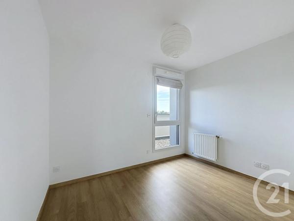 Appartement T3 à vendre  3 pièces - 64,22 m 2   BRIGNAIS  - 69