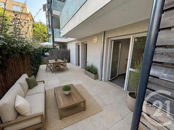 Appartement T3 à vendre  3 pièces - 64,22 m 2   BRIGNAIS  - 69