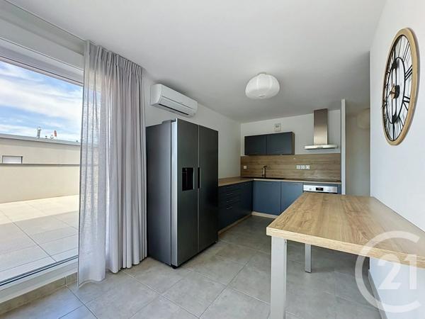 Appartement T3 à vendre  3 pièces - 64,22 m 2   BRIGNAIS  - 69