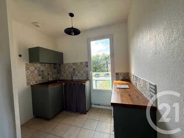 Appartement T2 à vendre  2 pièces - 29 m 2   DIGNE LES BAINS  - 04