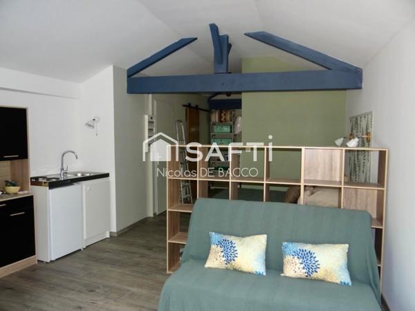 a vendre belle ferme rénové avec son studio attenant.