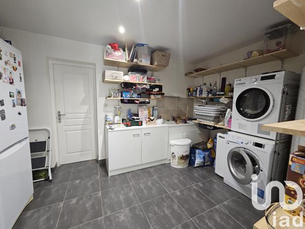 Maison à vendre 7 pièces 137 m² Abondant
